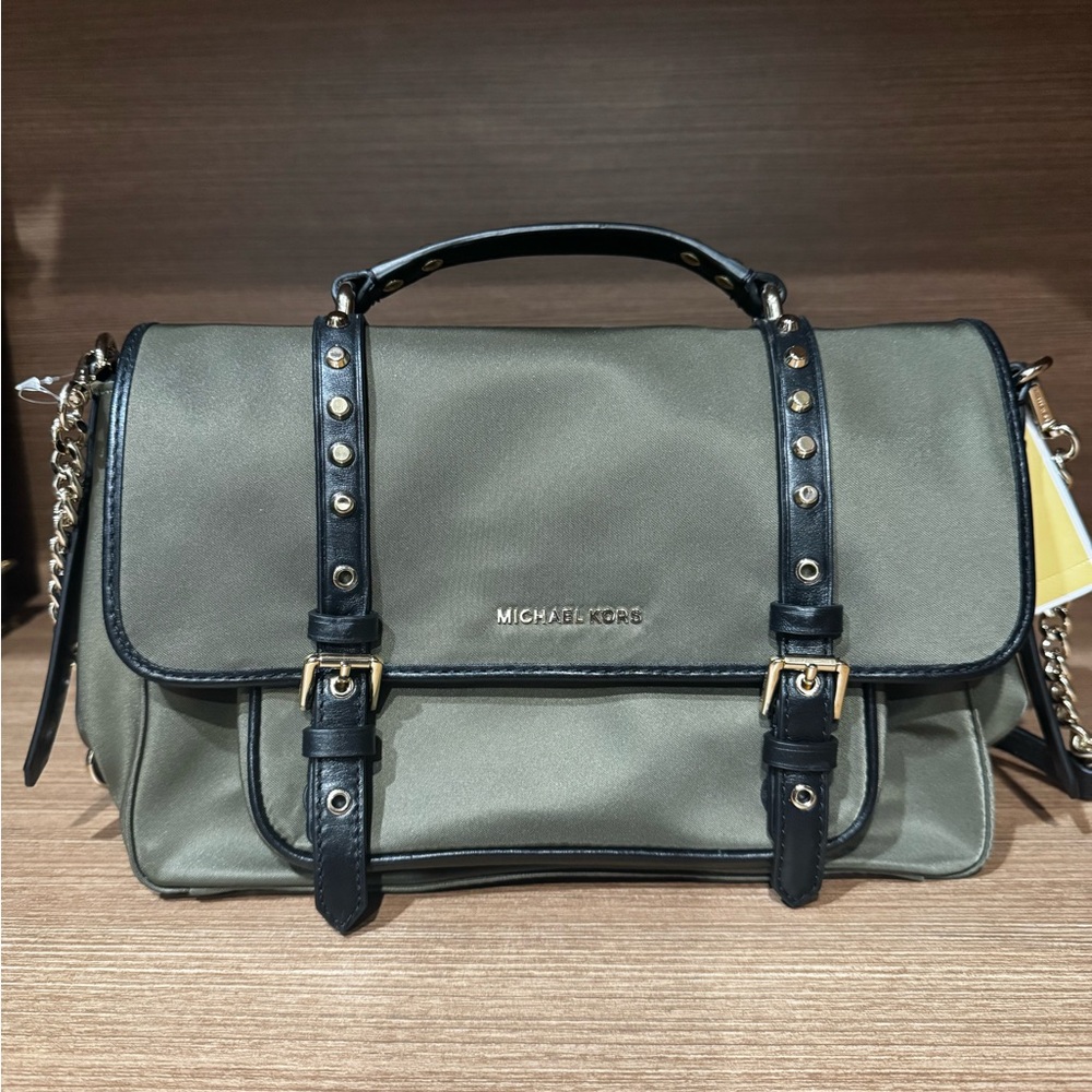 NWT Michael Kors Leila flap messenger bag
